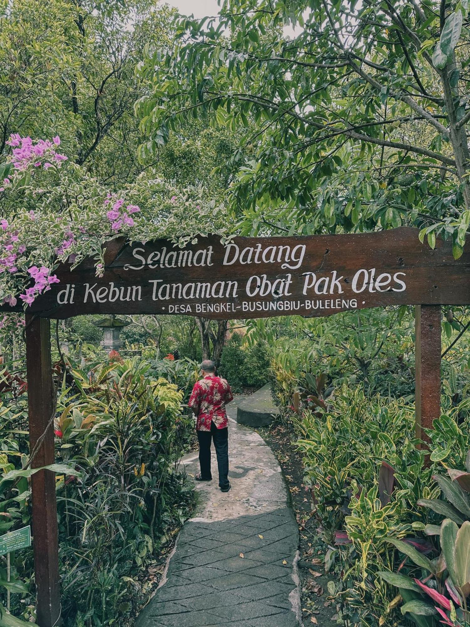 Villa Ipsa Munduk  Bagian luar foto